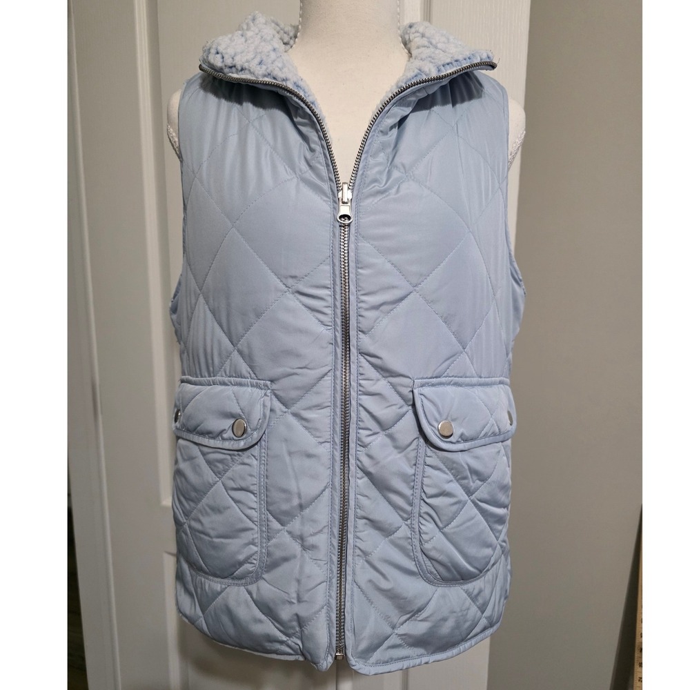 Studio 19 Women M Light Blue Reversible Quilted Sherpa Vest Francescas Coastal